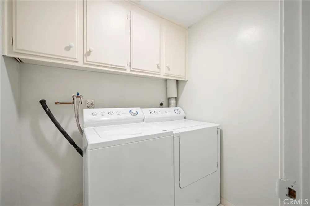1323 Branta Drive Glendale, CA 91208