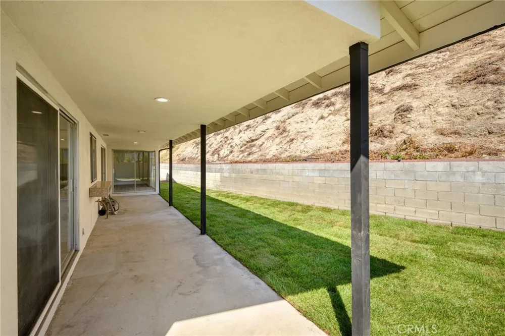 1323 Branta Drive Glendale, CA 91208