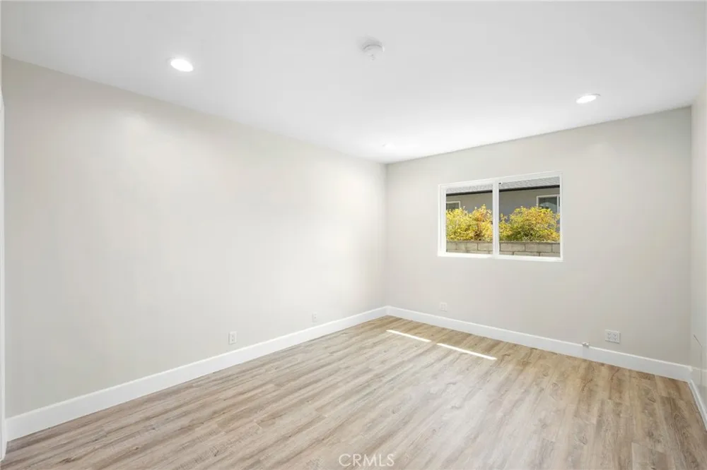 1323 Branta Drive Glendale, CA 91208