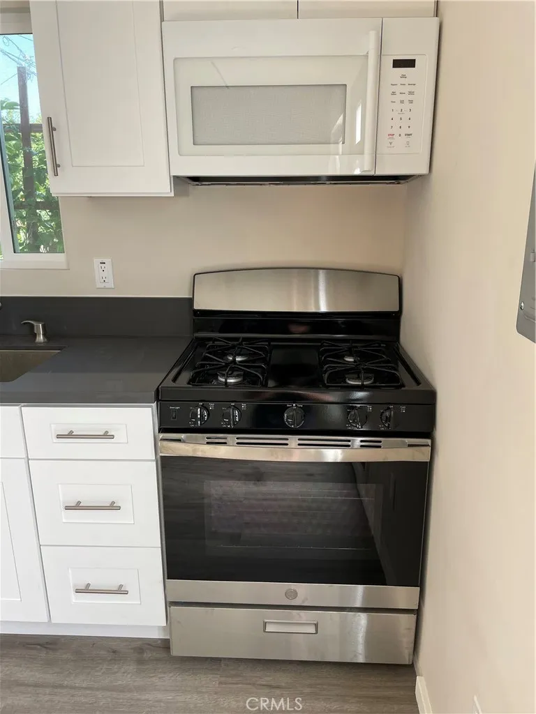 10213 Quill Avenue Sunland, CA 91040
