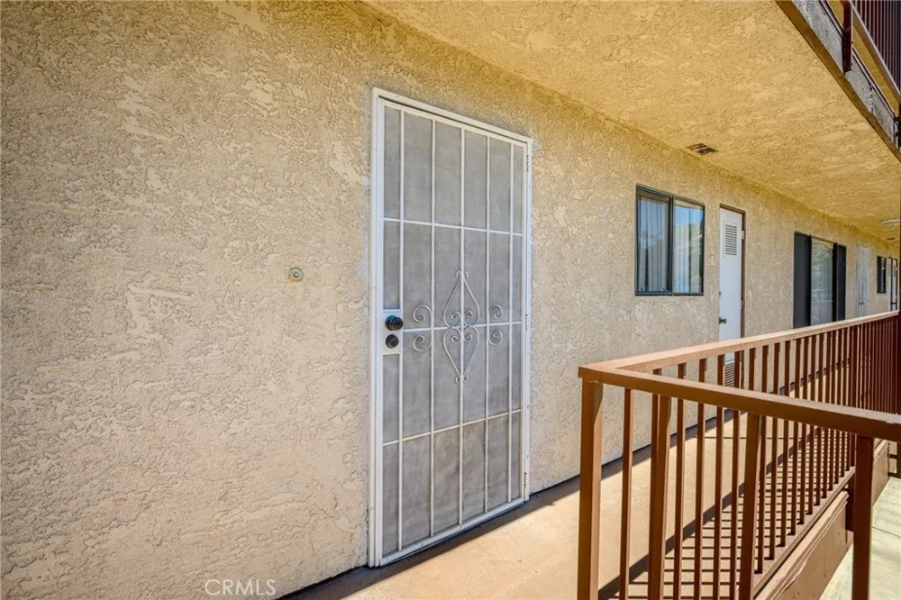 1364 E Garfield Avenue #1 Glendale, CA 91205
