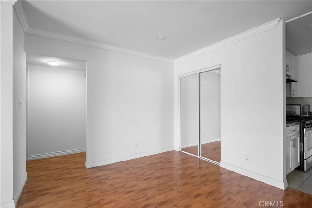 1364 E Garfield Avenue #1 Glendale, CA 91205