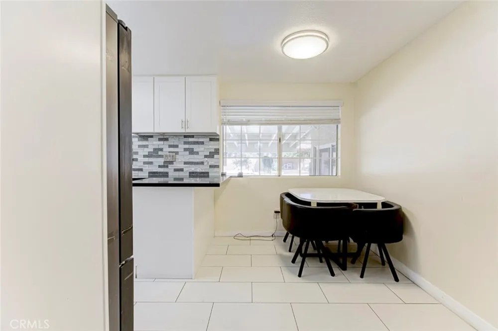 13889 Nurmi Sylmar, CA 91342