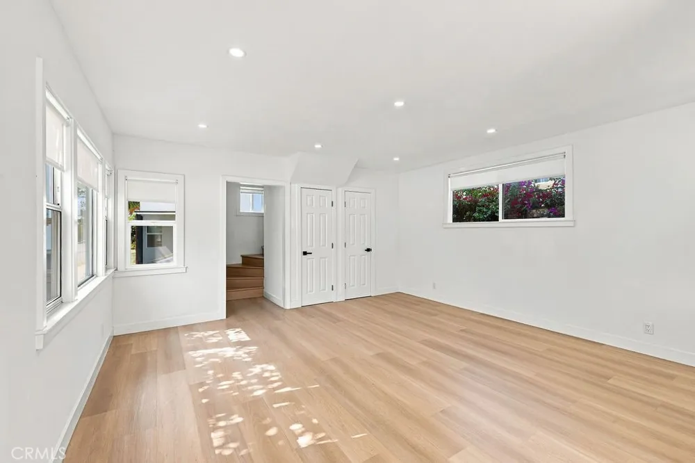 1211 Cole Avenue Hollywood, CA 90038