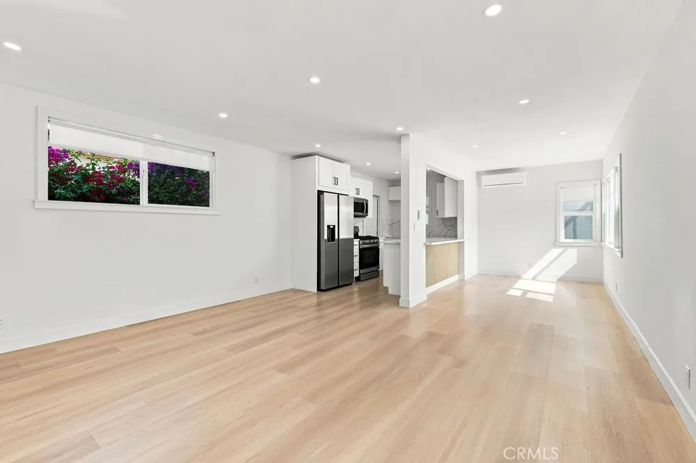 1211 Cole Avenue Hollywood, CA 90038