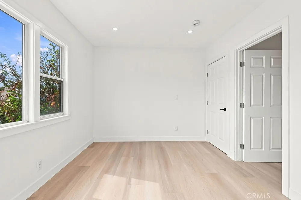 1211 Cole Avenue Hollywood, CA 90038