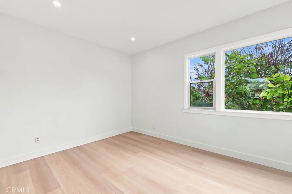 1211 Cole Avenue Hollywood, CA 90038