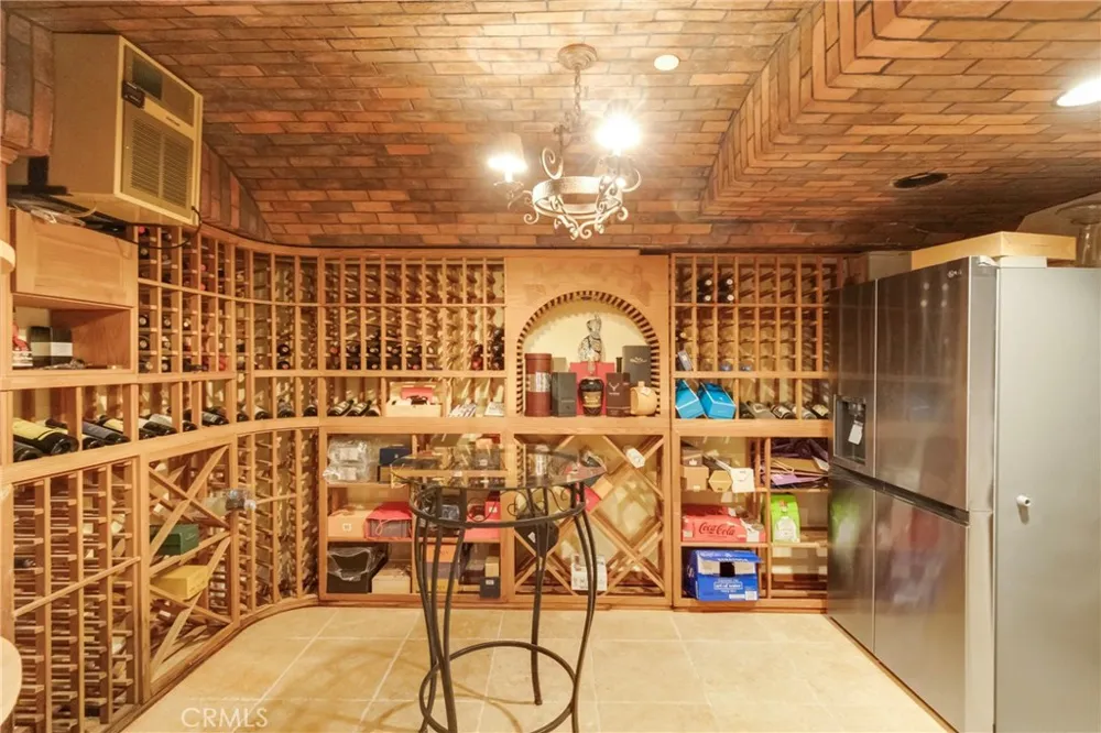 860 Greenridge Drive La Canada Flintridge, CA 91011