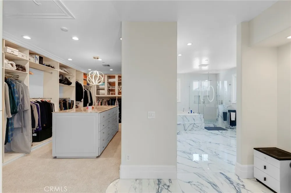 860 Greenridge Drive La Canada Flintridge, CA 91011