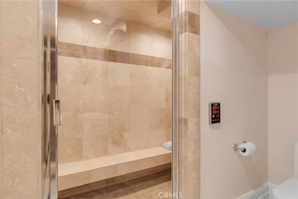 860 Greenridge Drive La Canada Flintridge, CA 91011