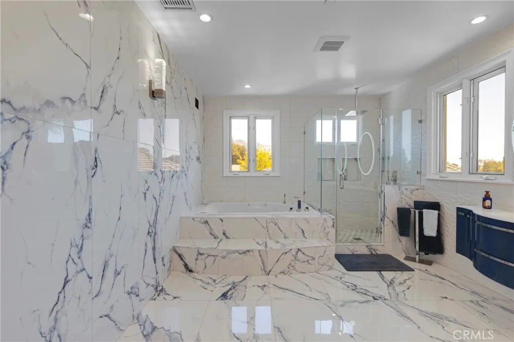 860 Greenridge Drive La Canada Flintridge, CA 91011