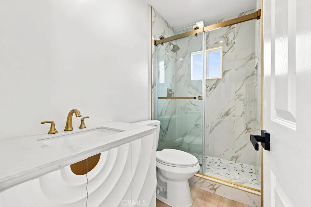 1205 Cole Avenue Hollywood, CA 90038