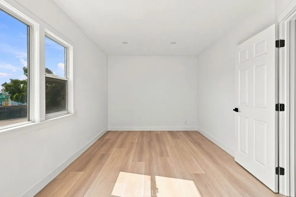1205 Cole Avenue Hollywood, CA 90038