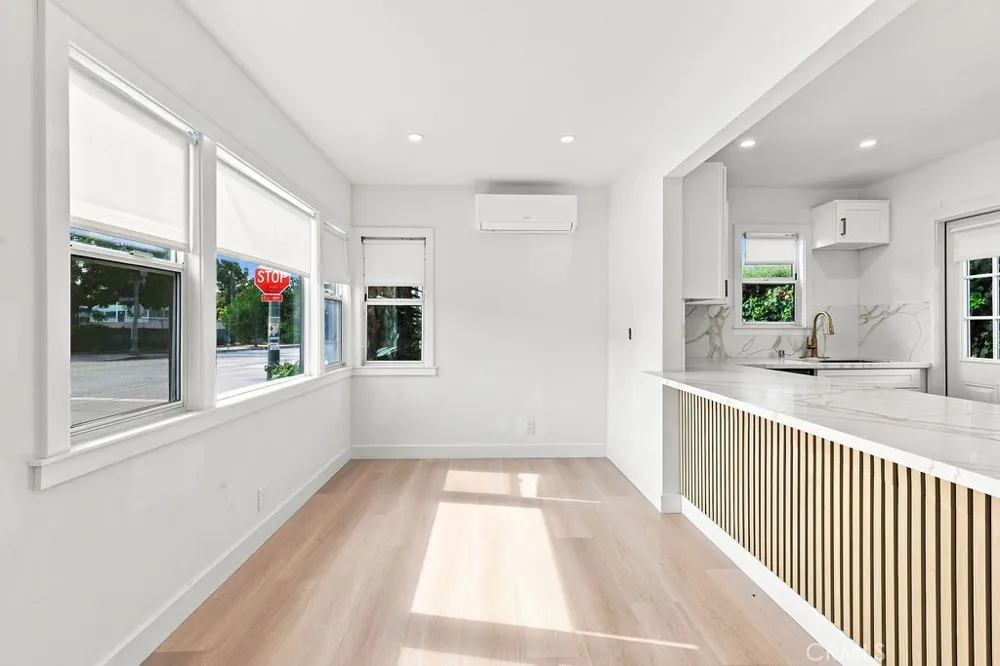 1205 Cole Avenue Hollywood, CA 90038