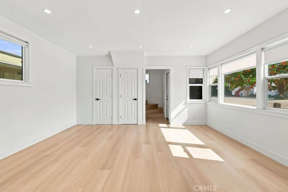1205 Cole Avenue Hollywood, CA 90038