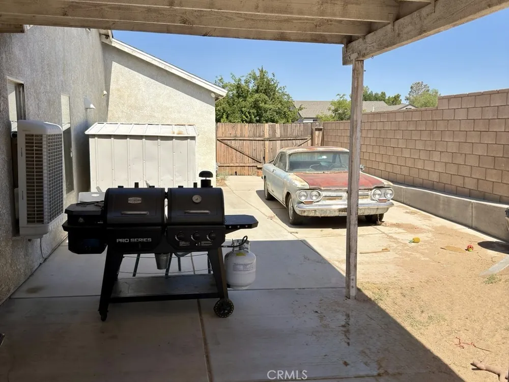 17808 Stevens Adelanto, CA 92301