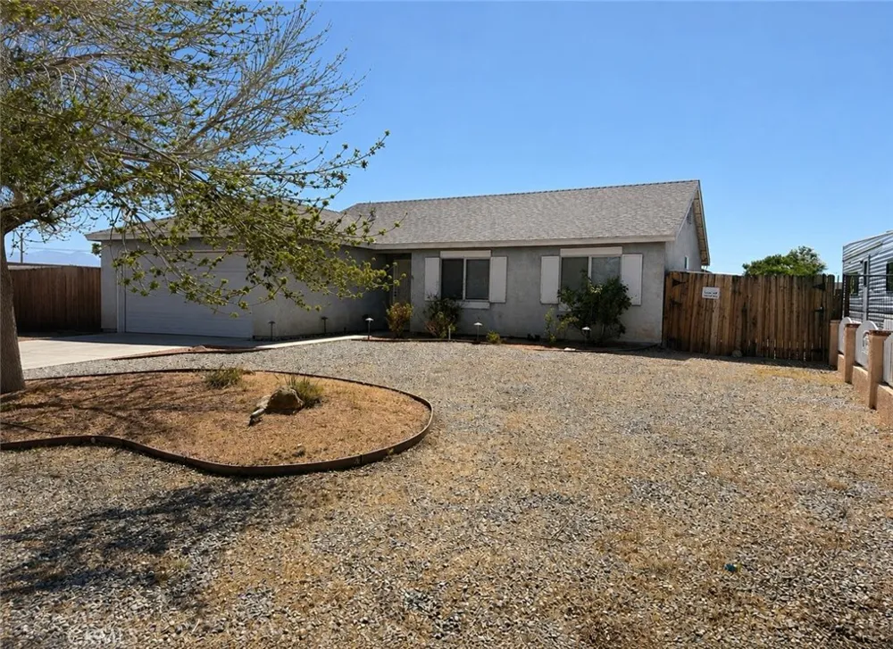 17808 Stevens Adelanto, CA 92301