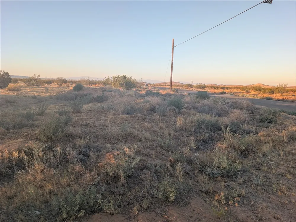 Claymine Rd #1 Edwards, CA 93523
