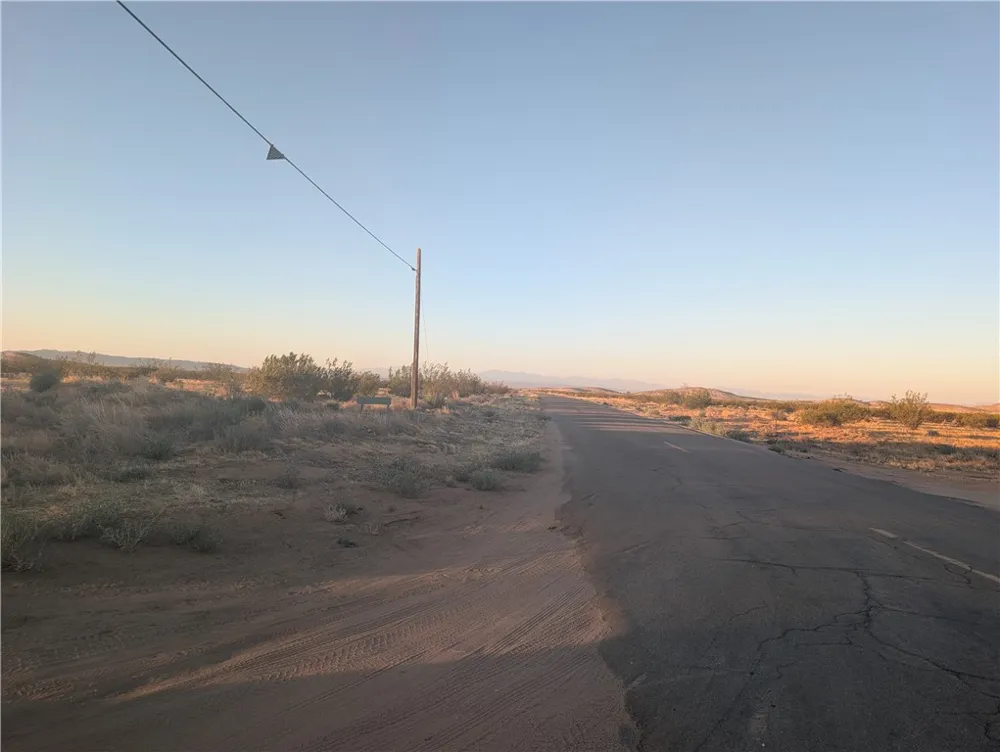 Claymine Rd #1 Edwards, CA 93523