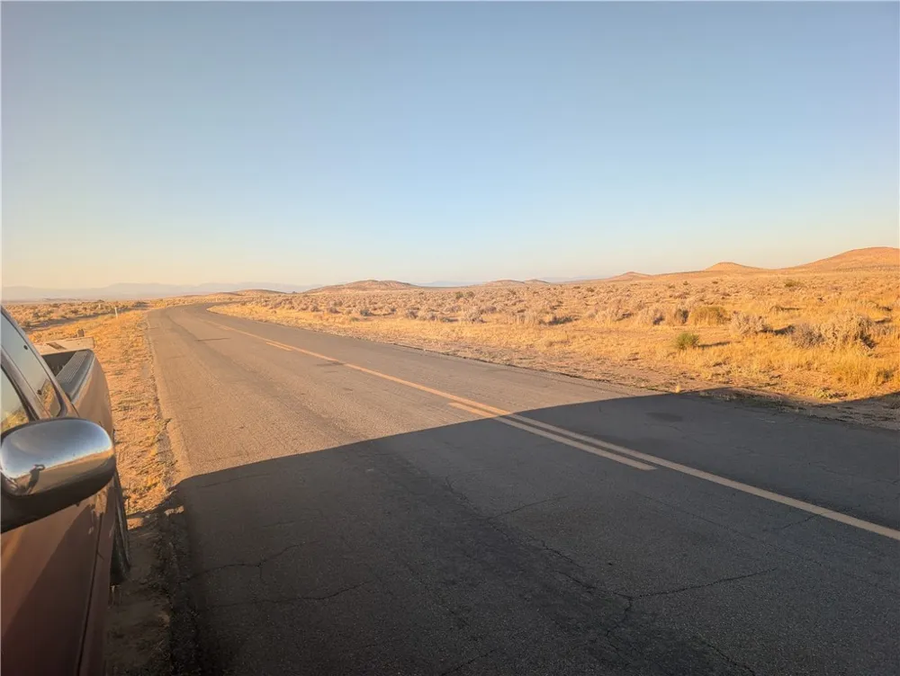 Claymine Rd #2 Edwards, CA 93523