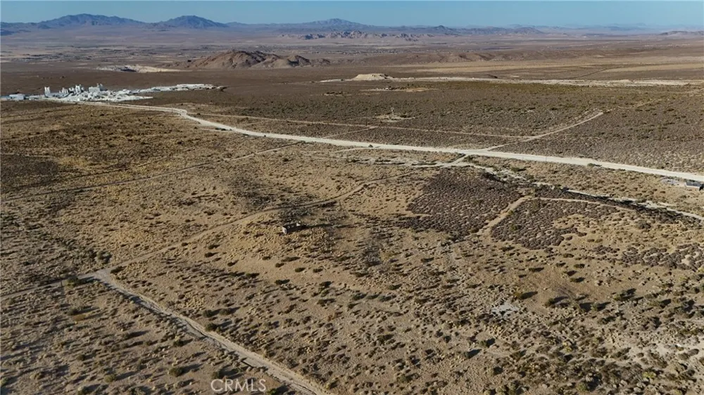 753 Crystal Creek (NEAR) Road Lucerne Valley, CA 92356