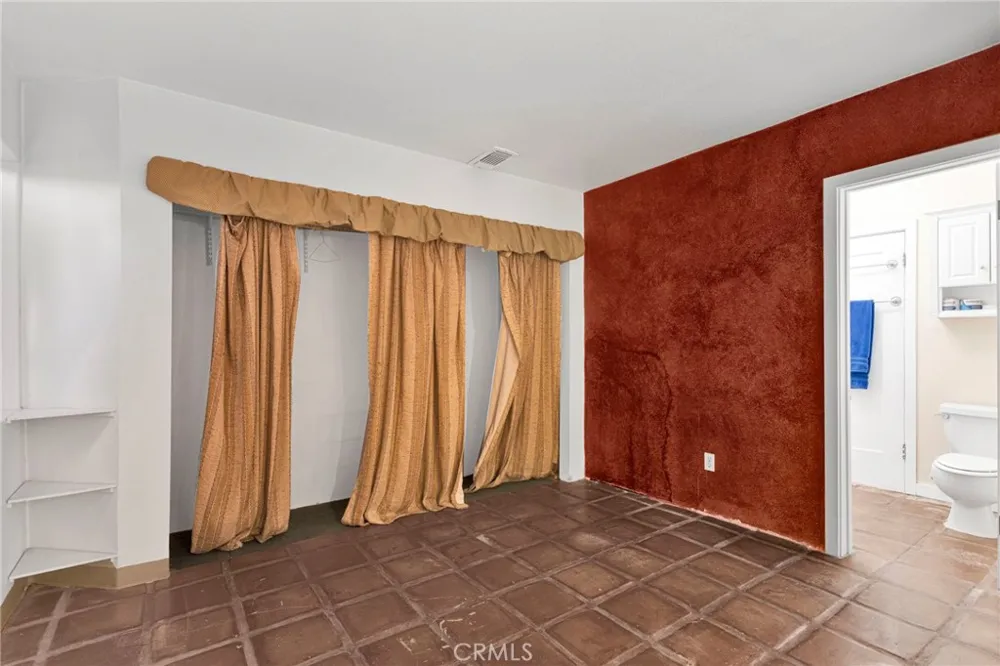 18058 Jonathan Street Adelanto, CA 92301