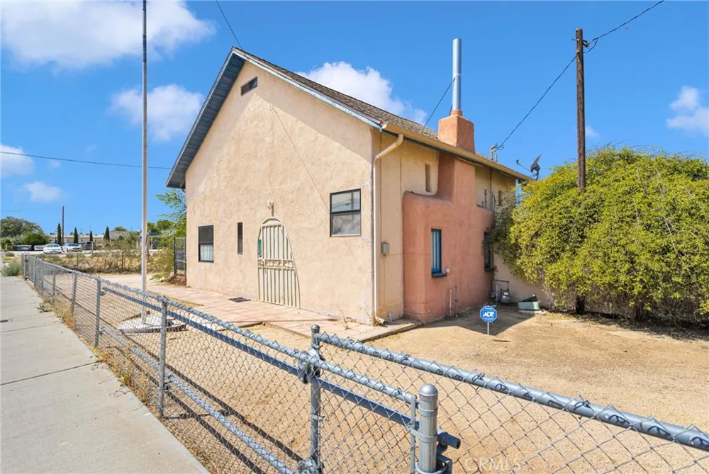 18058 Jonathan Street Adelanto, CA 92301