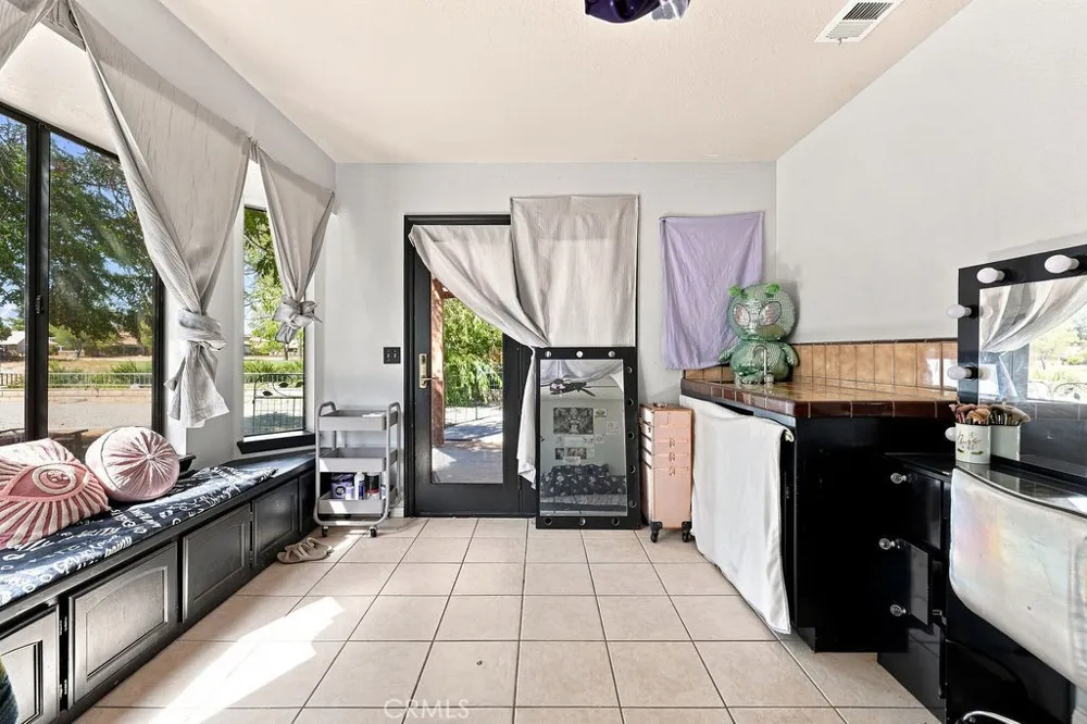 27844 Jasmine Lane Helendale, CA 92342