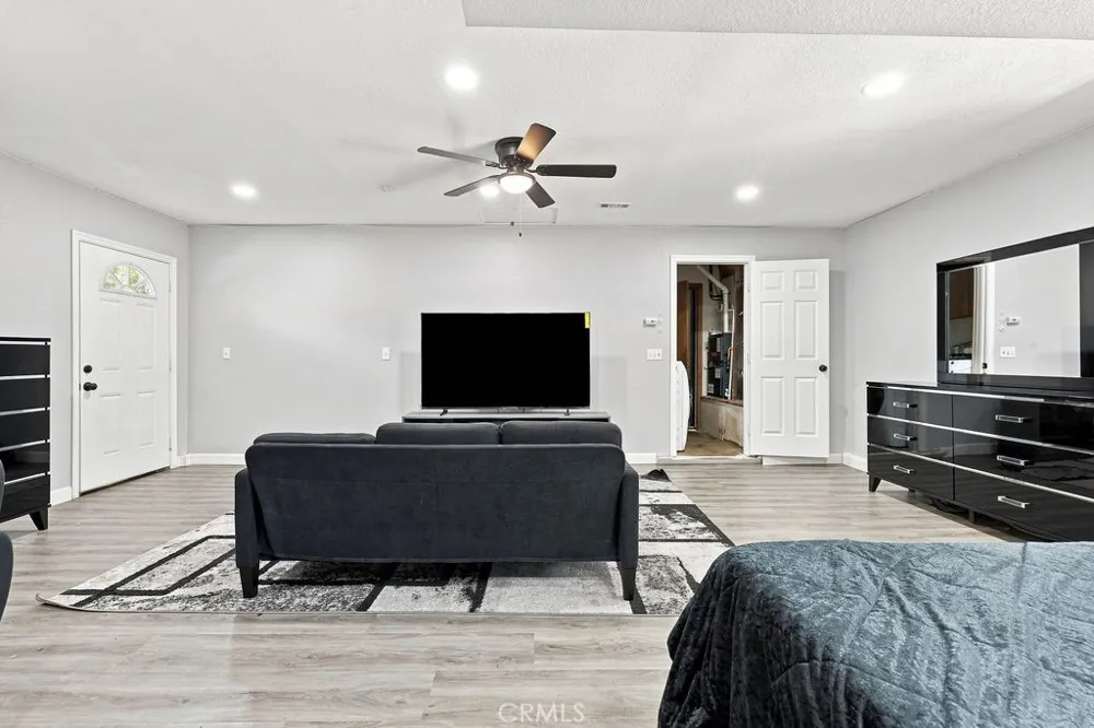 27844 Jasmine Lane Helendale, CA 92342