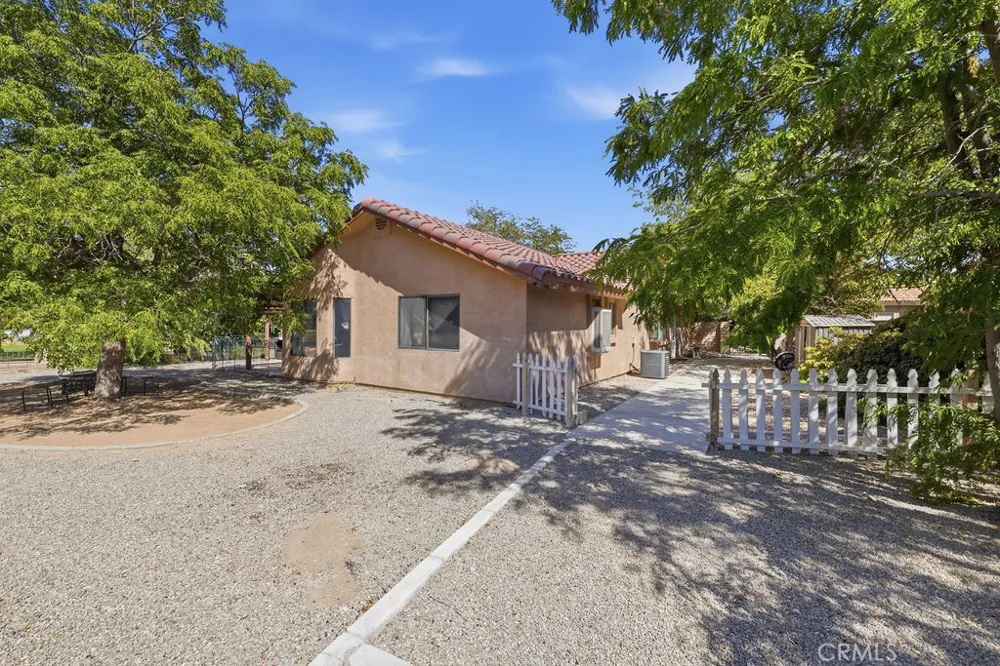 27844 Jasmine Lane Helendale, CA 92342