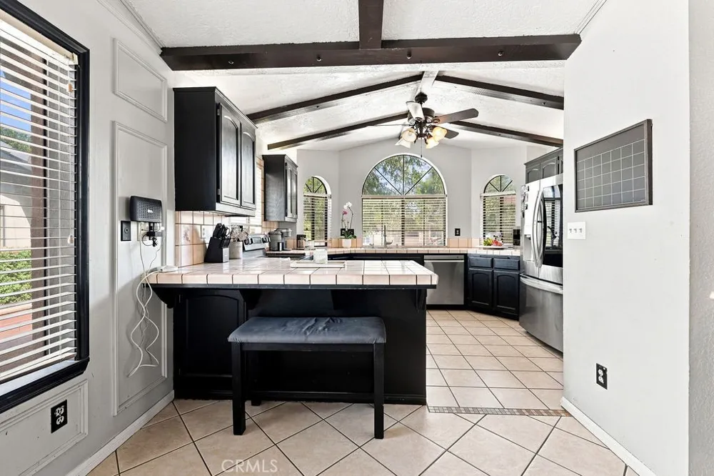 27844 Jasmine Lane Helendale, CA 92342