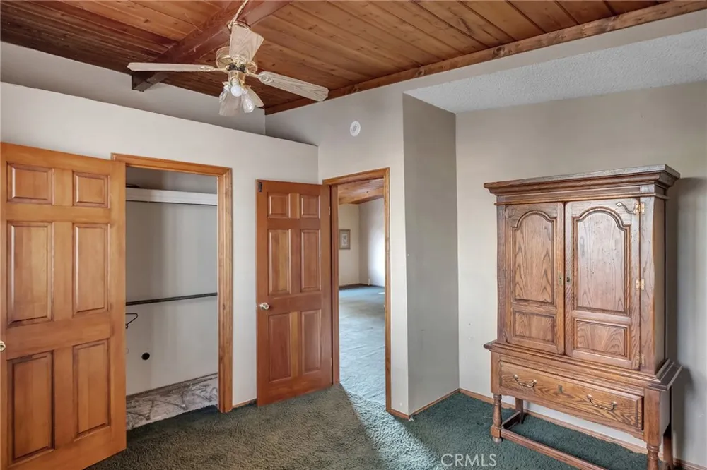 3230 Silver Ridge Pinon Hills, CA 92372