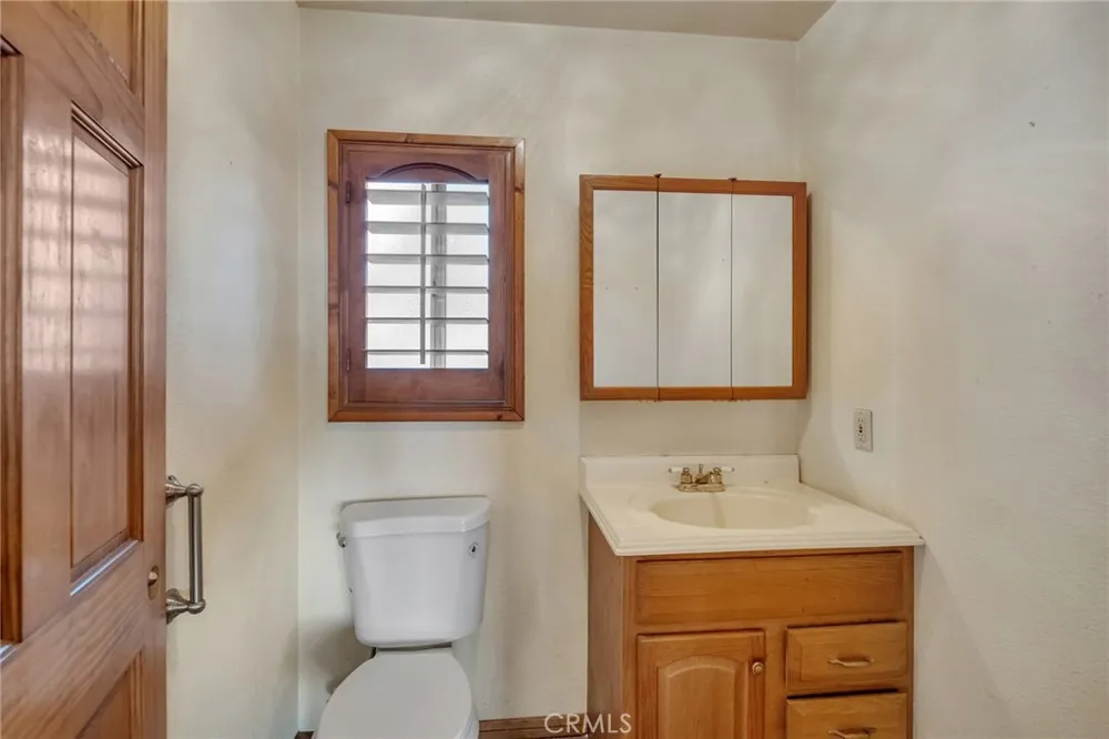 3230 Silver Ridge Pinon Hills, CA 92372