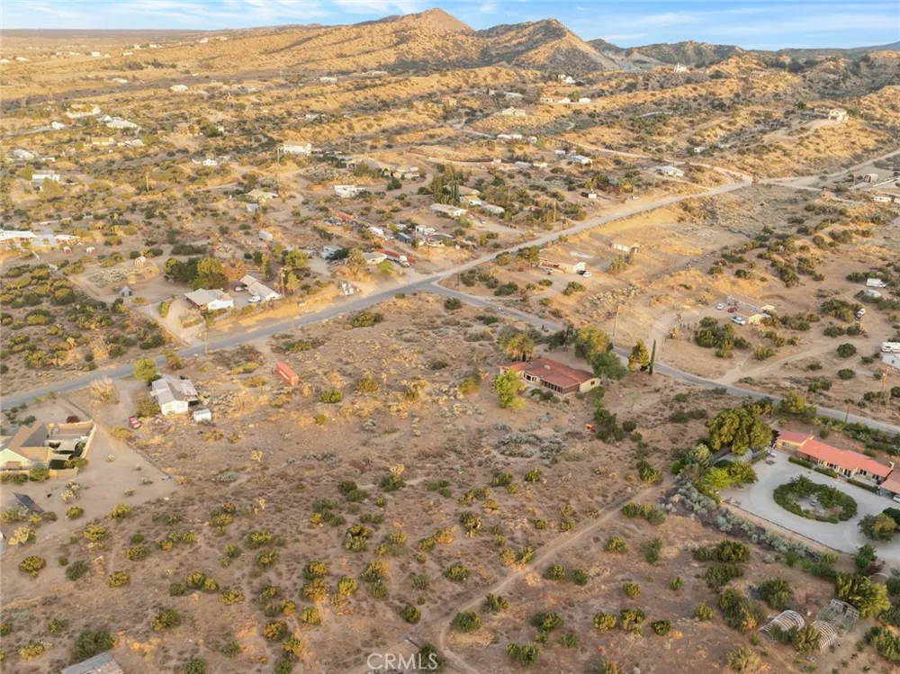 3230 Silver Ridge Pinon Hills, CA 92372