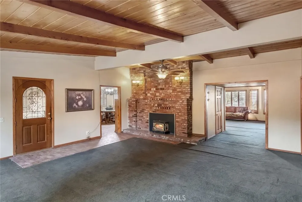 3230 Silver Ridge Pinon Hills, CA 92372