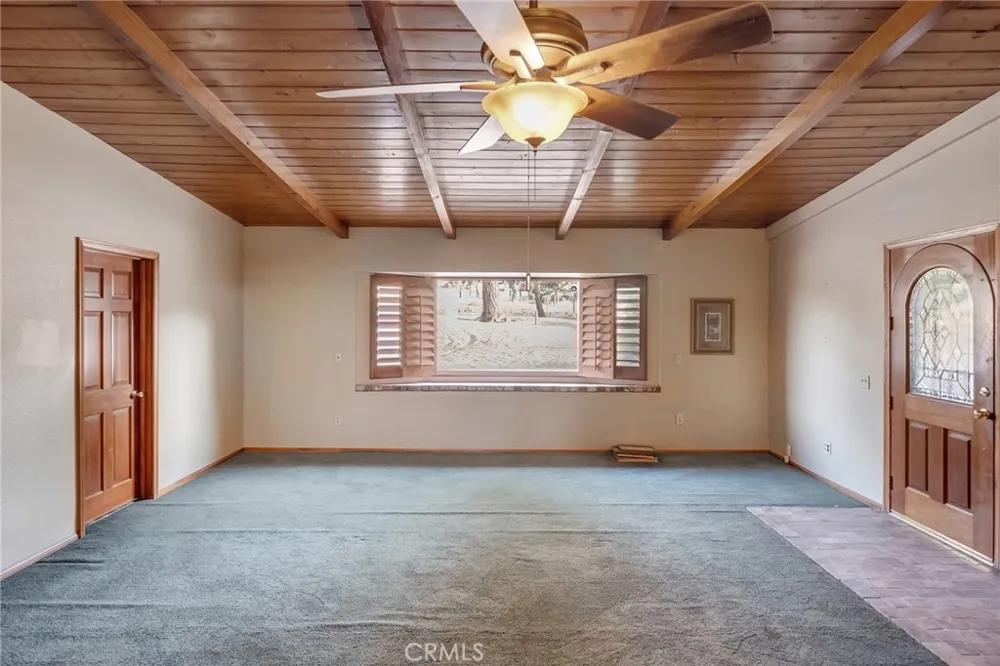 3230 Silver Ridge Pinon Hills, CA 92372