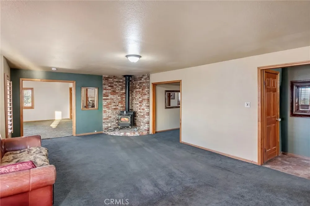 3230 Silver Ridge Pinon Hills, CA 92372