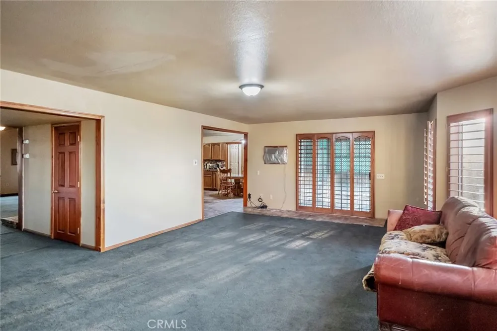 3230 Silver Ridge Pinon Hills, CA 92372