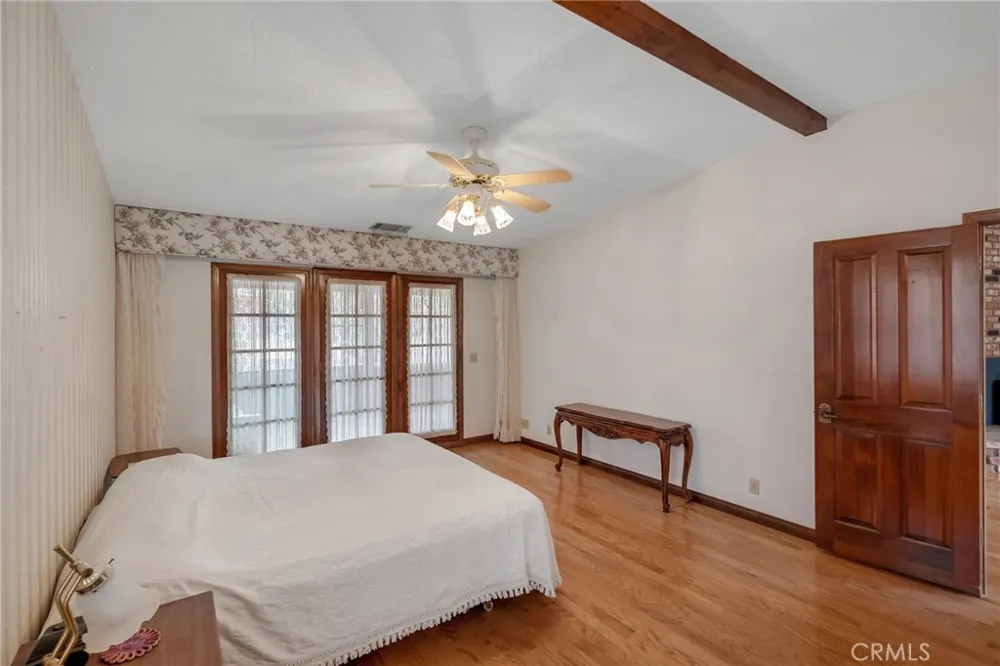 7040 Kenyon Hesperia, CA 92345