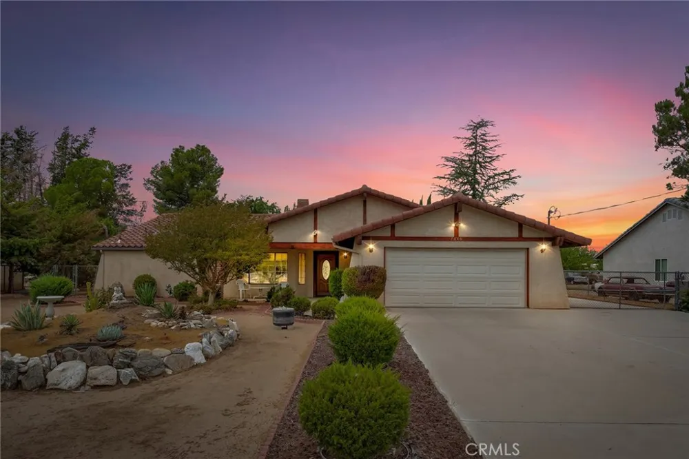7040 Kenyon Hesperia, CA 92345