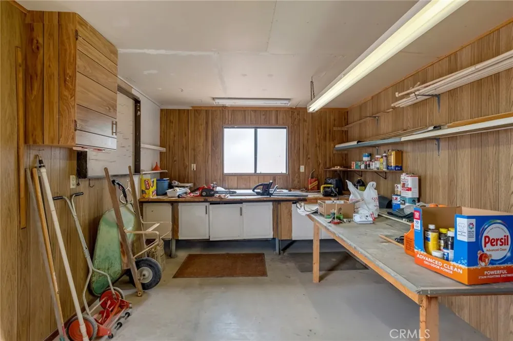 7040 Kenyon Hesperia, CA 92345