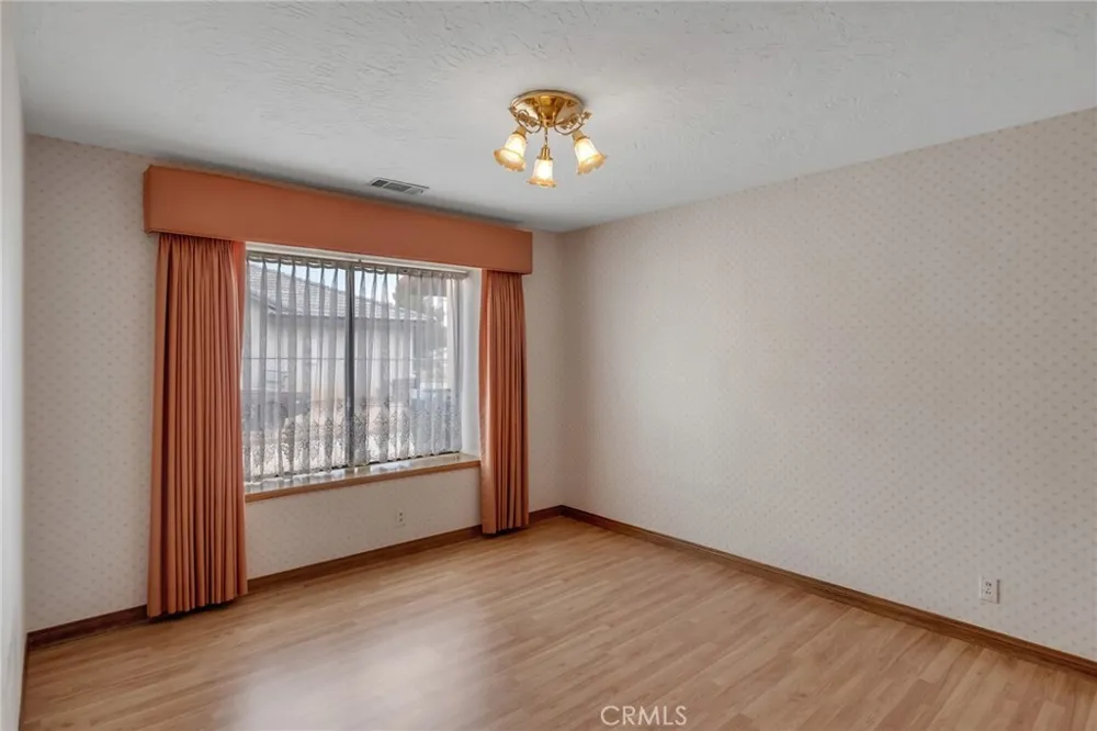 7040 Kenyon Hesperia, CA 92345