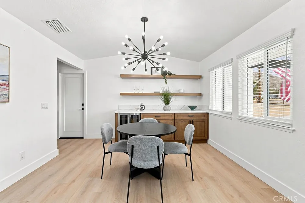 16710 Candlewood Road Apple Valley, CA 92307