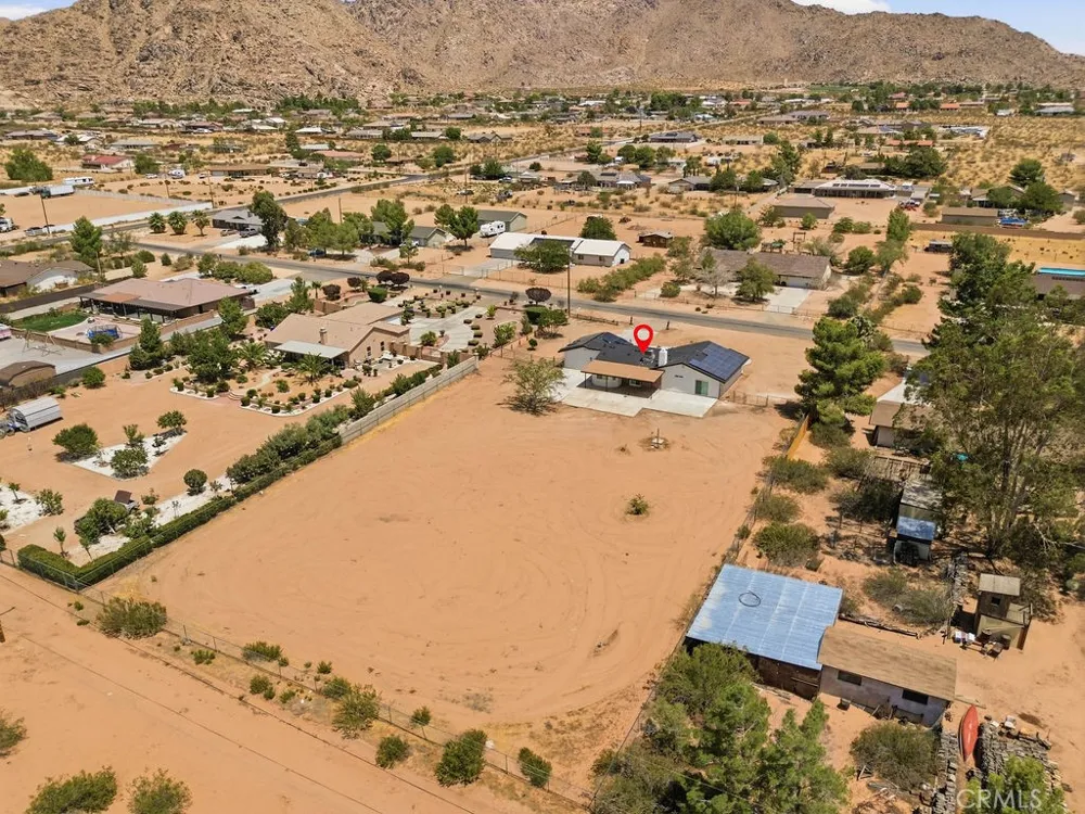 16710 Candlewood Road Apple Valley, CA 92307