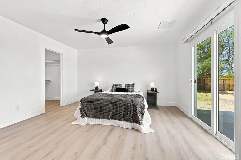 16710 Candlewood Road Apple Valley, CA 92307