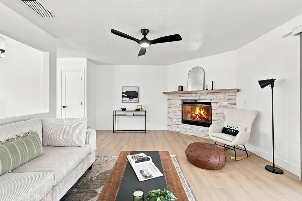 16710 Candlewood Road Apple Valley, CA 92307