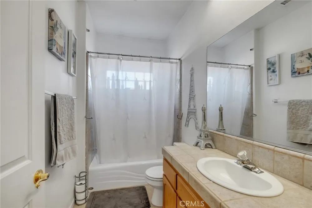 16783 Crockett Hesperia, CA 92345