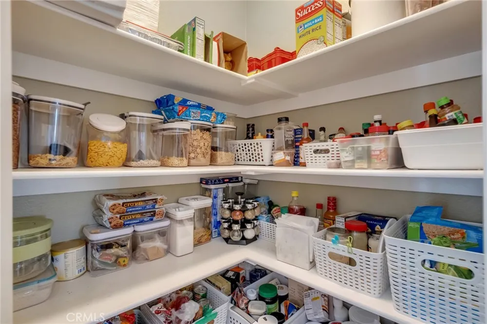 16783 Crockett Hesperia, CA 92345
