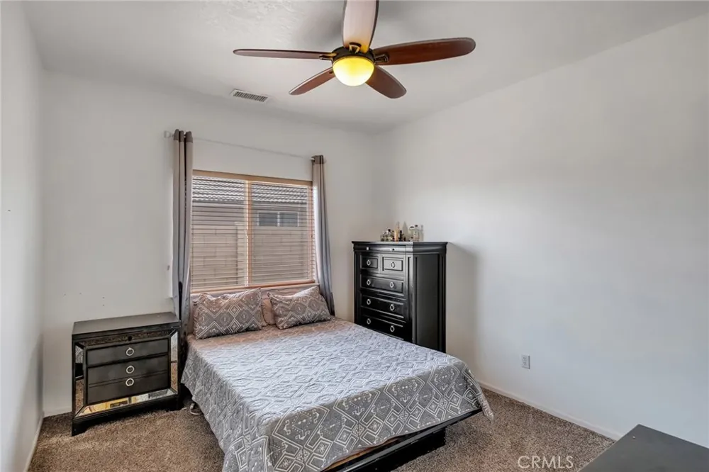 16783 Crockett Hesperia, CA 92345