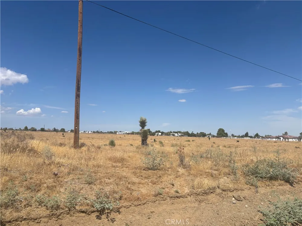 Valle Vista Phelan, CA 92329